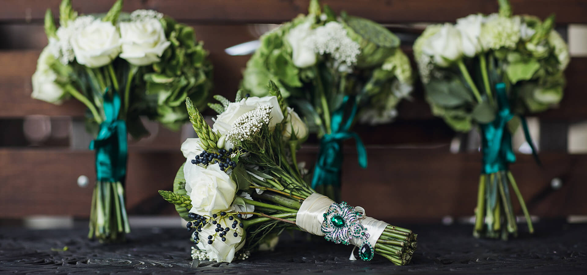Свадьба в изумрудной цвете: роскошь и стиль